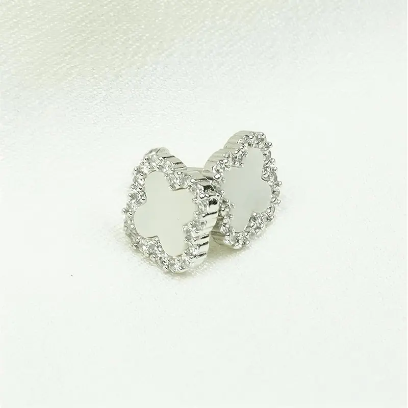 三葉草水晶耳環